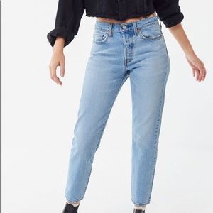 Levi’s wedgie icon bright side jeans